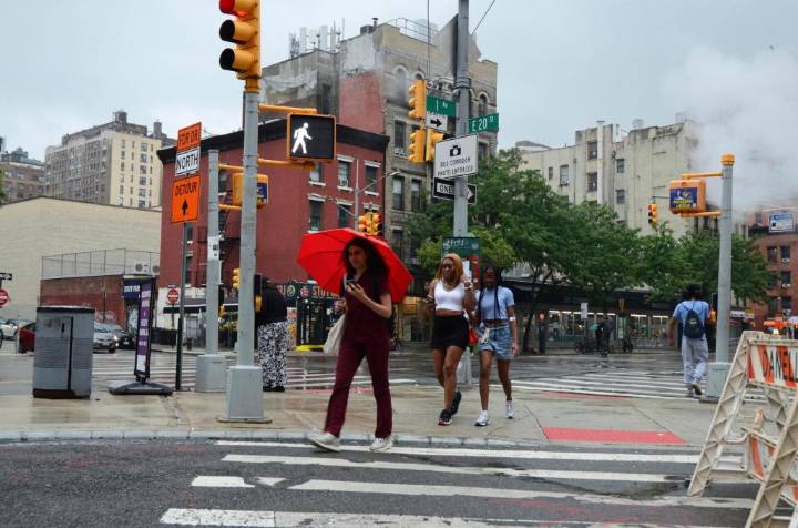 Income inequality dipped and fewer people moved, according to largest survey of US life