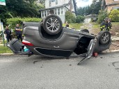 Staten Island crash: Toyota Highlander flips on Amboy Road in New Dorp