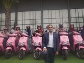 Women on wheels: Sindh distributes scooties under 'Pink Scheme'