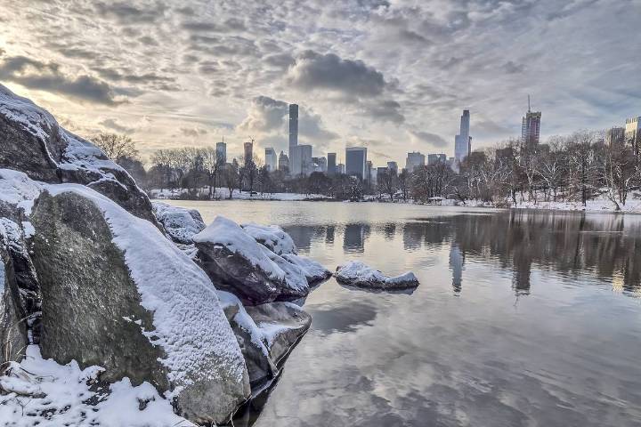 Bundle Up—NYC’s First Frost Of The Season Could Hit Us Sooner Than Thanksgiving
