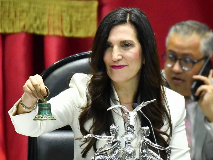 Kenia López Rabadán presidirá la Cámara de Diputados tras acuerdo Morena