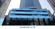 Mercado tenso: cayeron los bonos y pegó un salto el dólar