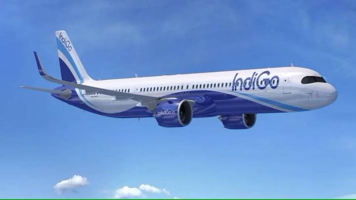 IndiGo's Mumbai-Delhi flight gets bomb threat with 200 people on board