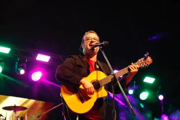 Confluencia Chamamecera y Fabián Meza aportaron música regional a la Fiesta