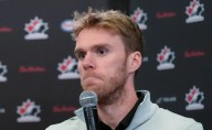 NHL News: With Connor McDavid’s Oilers out, Mitch Marner’s Golden Knights reportedly eyeing star goalie