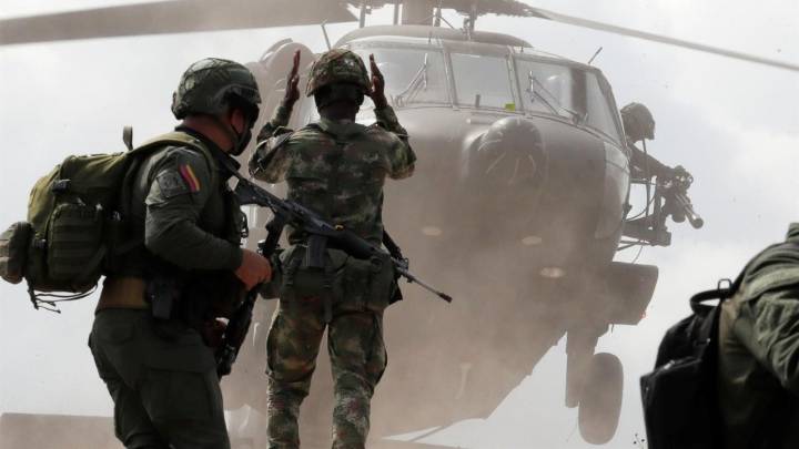 Ministro del Interior de Colombia confirmó que el país no comprará armas a Estados Unidos