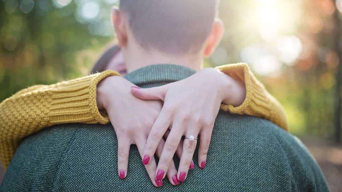 ¿Boda en camino? Exparticipantes de La casa de los famosos sorprenden con posible compromiso