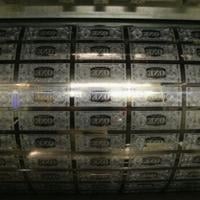 Asian markets fluctuate after Fed cuts interest rates