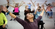 Parkinson: La terapia de danza que mejora la vida de pacientes llega a Perú