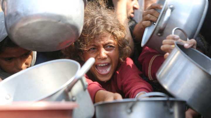 ONU alerta sobre crisis de hambre en Gaza tras cierre de paso fronterizo por Israel