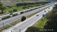 Dos policías salvan la vida a un bebé en parada cardiorrespiratoria en el arcén de la AP
