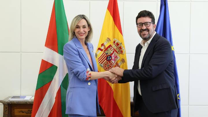 El Gobierno acuerda el traspaso al País Vasco de la gestión de las prestaciones y subsidios por desempleo
