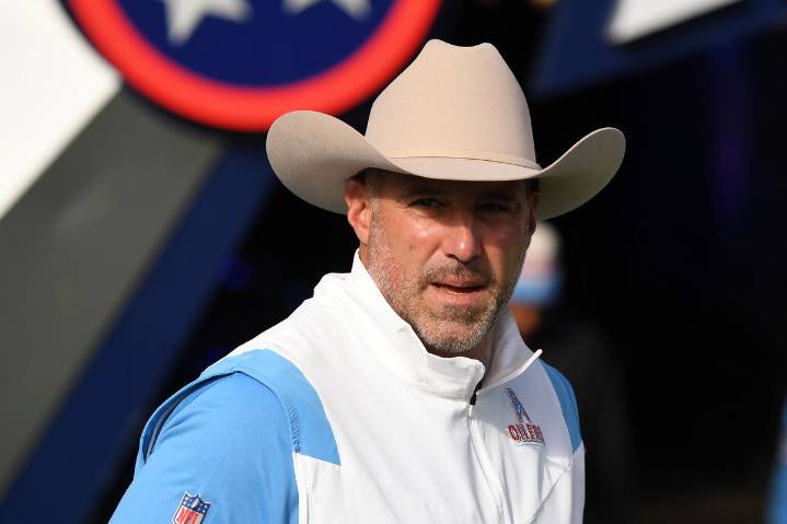 Mike Vrabel Confirms Disciplinary Stance on Rhamondre Stevenson After Patriots RB’s Costly Mistakes Rhamondre's fumbling issue has become a cause of concerns for the Patriots. And now HC Mike Vrabel h
