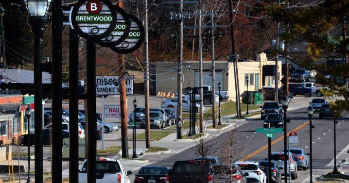 Brentwood wins 1st round in Manchester Road 'blight' fight'