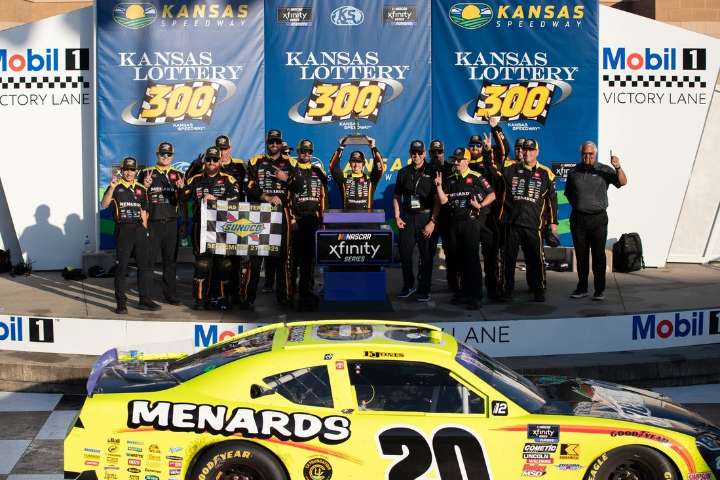 Deadspin | Brandon Jones wins at Kansas to advance in NASCAR Xfinity playoffs