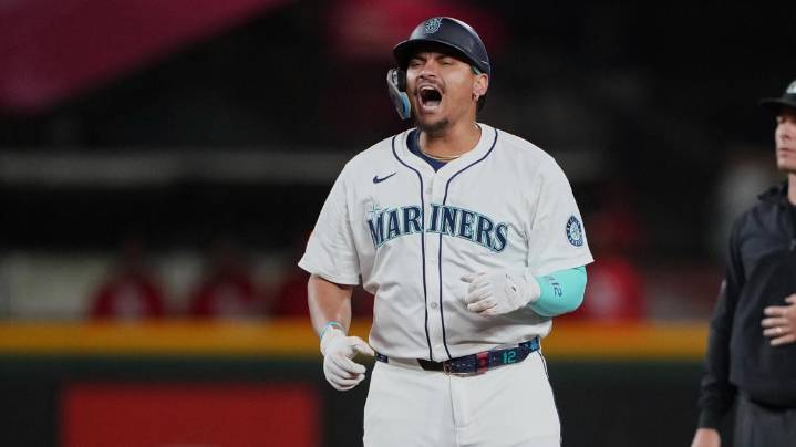 Josh Naylor’s late go-ahead double helps Mariners beat Cardinals 4