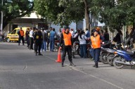Irracional conductor amenazó de muerte a inspector de tránsito