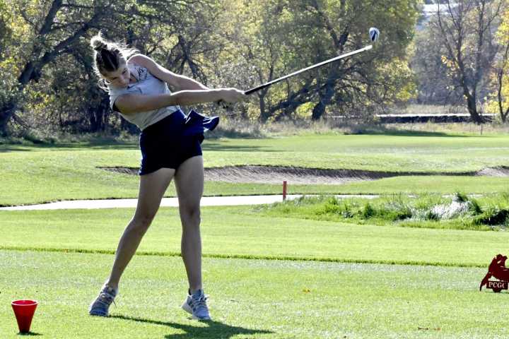 DLB's Laila Christianson wins second ND Class B girls golf state title