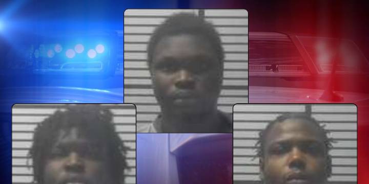 3 arrested after high-speed chase in Jones County