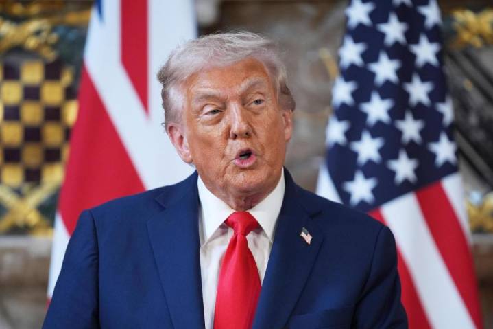 Judge blocks Trump from immediately deporting Guatemalan migrant children