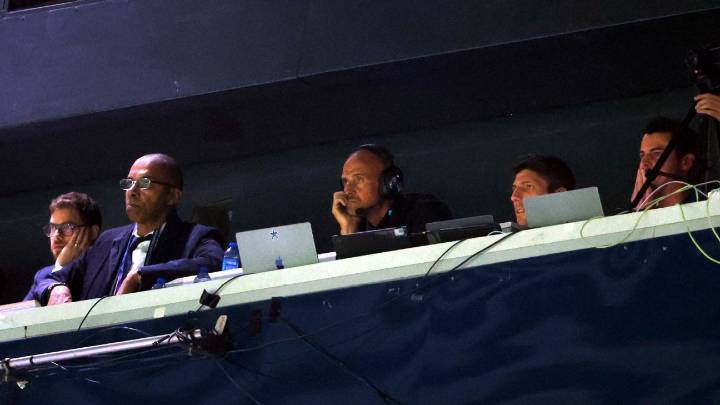 PSG boss Luis Enrique 'wouldn't dare' watch next game from stands
