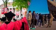 OJO INMIGRANTES: Los que tengan esta profesión serán deportados desde HOY y no podrán acceder a la Green Card