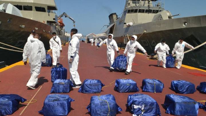Marina incauta 1.6 toneladas de cocaína frente a costas de Guerrero