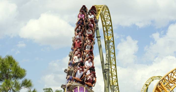 Universal Orlando sued over roller coaster in which man died