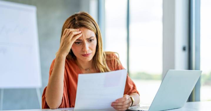 Universal Credit claimants sent alert over risk of DWP penalties