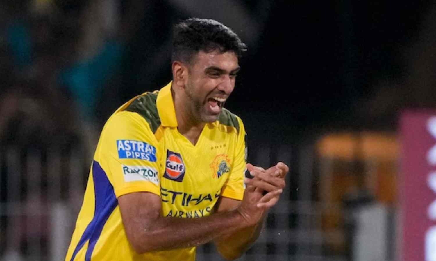 Ashwin set to join BBL side Sydney Thunder