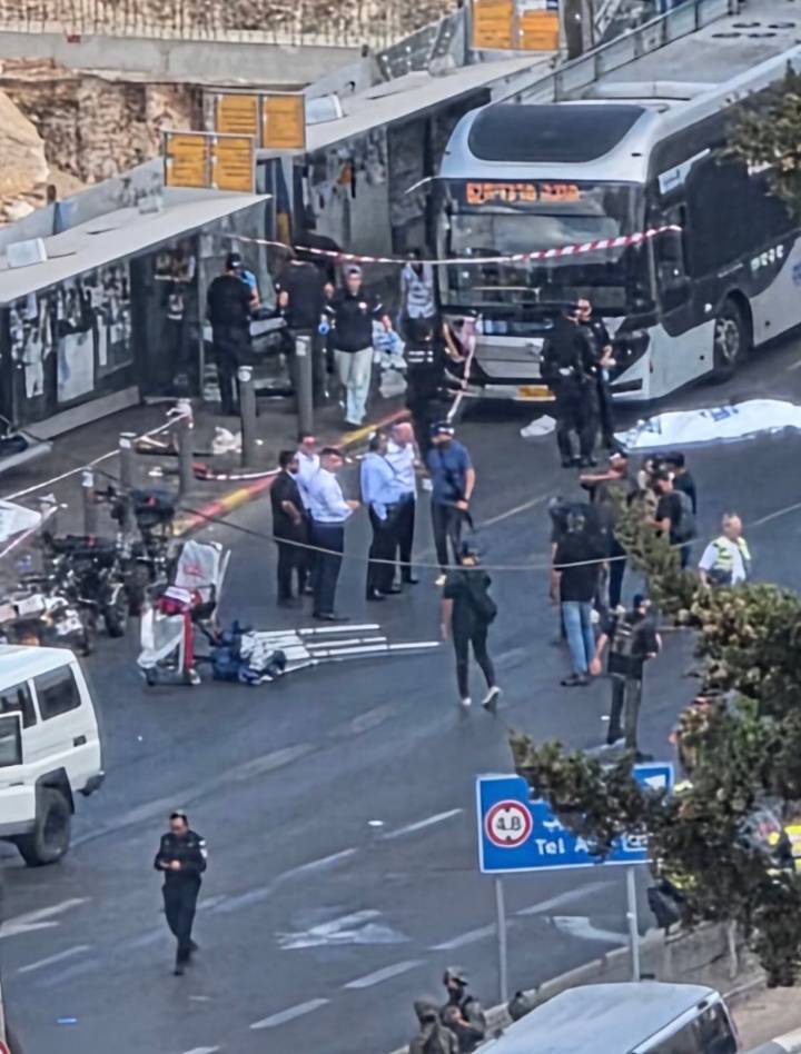 Ataque terrorista en Jerusalén: cinco muertos y más de una decena de heridos