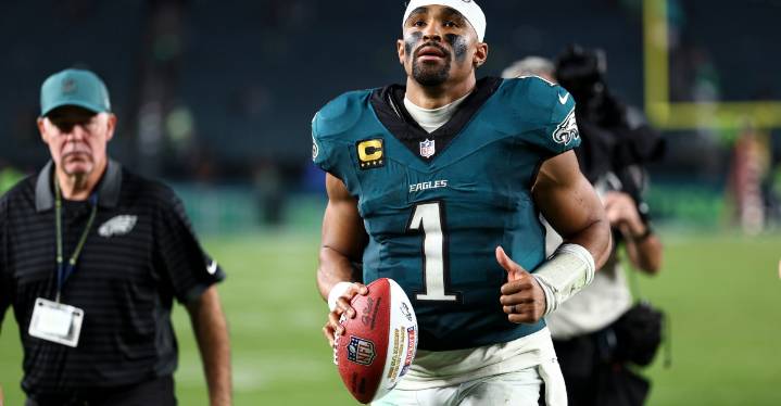 Eagles survive a typically weird Week 1