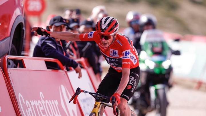 Vingegaard se lleva la Vuelta en la Bola del Mundo