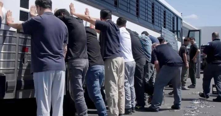 Sólo 13 mexicanos detenidos en redada en Georgia pidieron ayuda consular