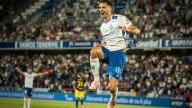 Los históricos del CD Tenerife a los que puede alcanzar Jesús de Miguel si marca ante el Ourense