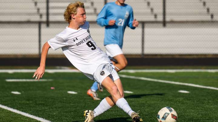 Nacarlo leads Southern past Freehold Borough