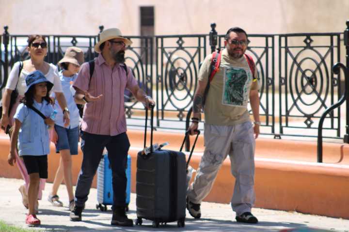 PLATAFORMAS DE HOSPEDAJE SUBEN 10% EN VERANO