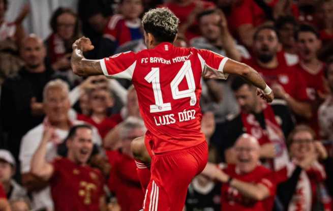 Luis Díaz suma cuatro goles y dos asistencias en los cinco partidos con el Bayer