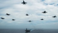 EEUU suma diez aviones de combate a su operativo en el Caribe