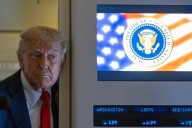 Trump amenaza ahora con quitar las licencias de las televisiones que sean críticas con él