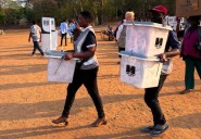 Malawi’s ex-president Mutharika takes early lead in election