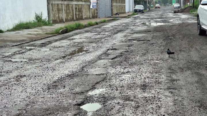Las lluvias en Salamanca incrementan la problemática de baches en toda la ciudad