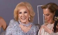Llamó la atención de todos: el detalle de la silla que utilizó Mirtha Legrand en los Martín Fierro, el video