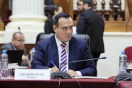 Jerí: Congreso evalúa modificar el reglamento de la reforma de pensiones tras protestas