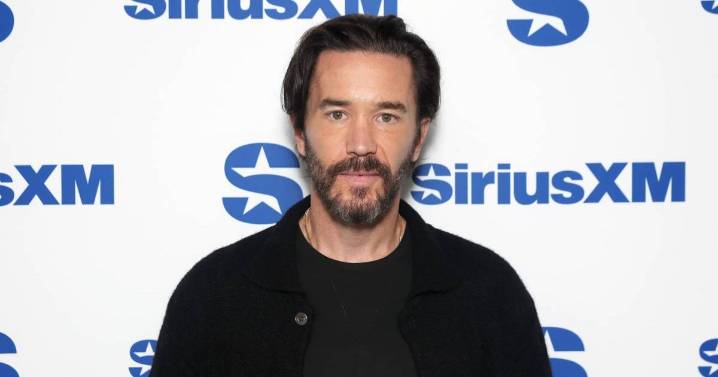 Tom Pelphrey's life from Sky's Task to Big Bang Theory star engagement