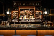 Iconic British Steakhouse Hawksmoor Debuts New Chicago Bar