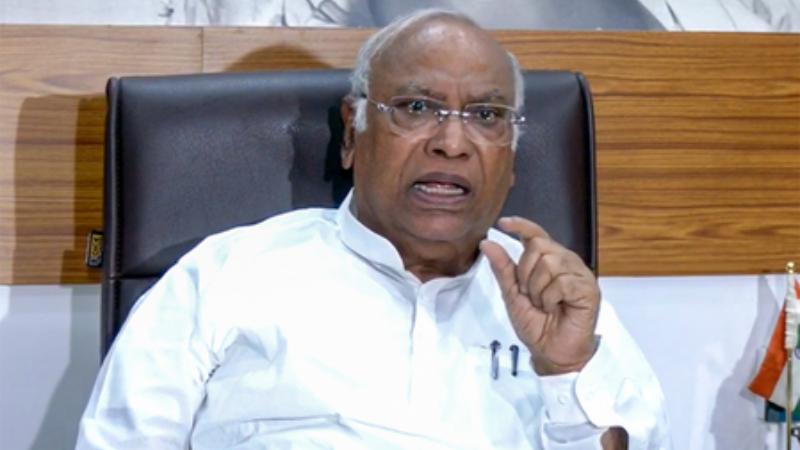Gentle architect of India’s economic transformation’: Kharge pays homage to Manmohan Singh on 93rd birth anniversary