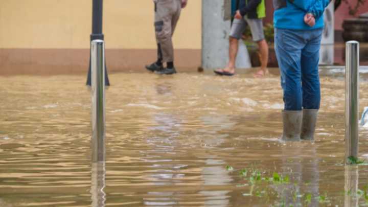 Pegan lluvias al Valle de Toluca y de México; aquí los momentos más críticos