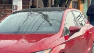 Balacera en Nezahualcóyotl deja 2 heridos; motociclistas disparan contra auto en 10 ocasiones