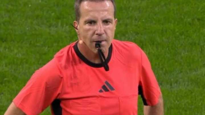 La anécdota desconocida del Cristóbal Soria árbitro: "Aquello acabaría mal"